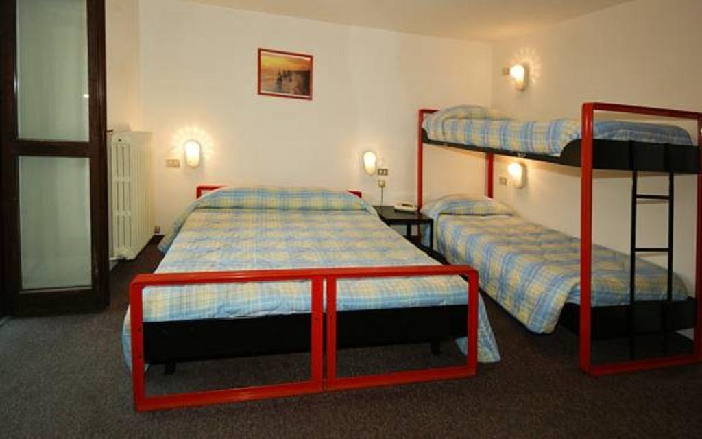 Hotel Rododendro 포폴로 객실 사진